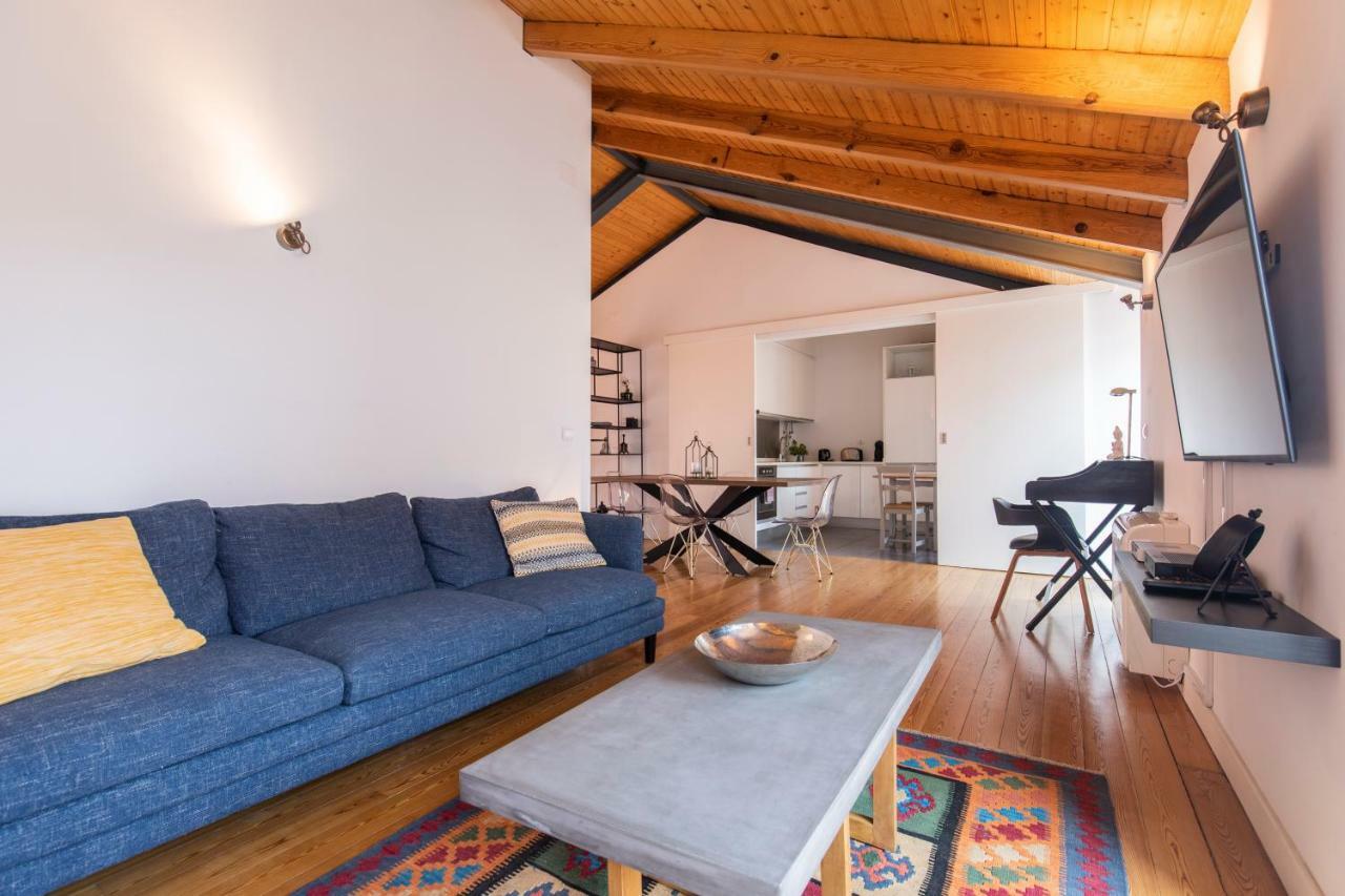 Apartment Bairro Alto Stunning Flat With Balcony By Lovelystay Lissabon